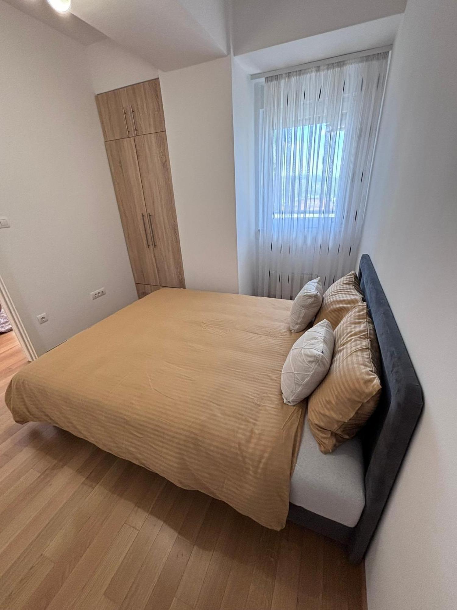 R-Residency Tower Apartment Banja Luka Exterior photo